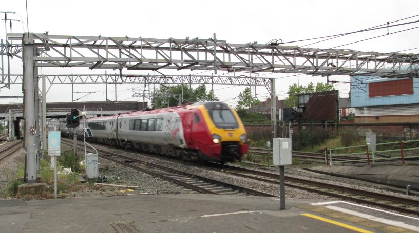 trainspotting Nuneaton station