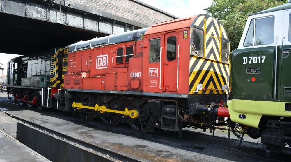 Class 08 diesel shunters GCR Loughborough