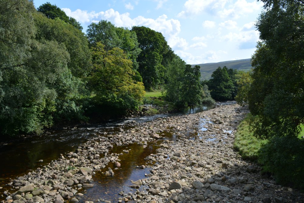 Muker Oxnop Satron Ivelet Bridge circular walk, Swaledale, Yorkshire Dales National Park, North Yorkshire, England