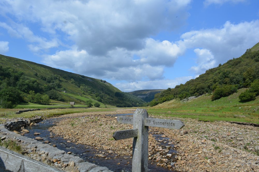 Muker Oxnop Satron Ivelet Bridge circular walk, Swaledale, Yorkshire Dales National Park, North Yorkshire, England