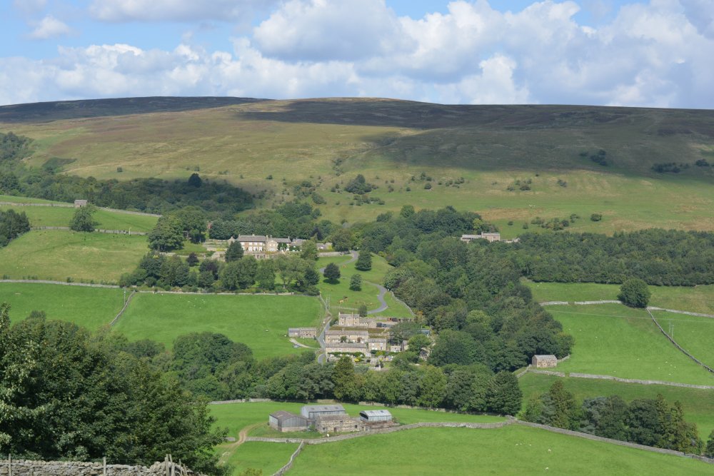 Muker Oxnop Satron Ivelet Bridge circular walk, Swaledale, Yorkshire Dales National Park, North Yorkshire, England