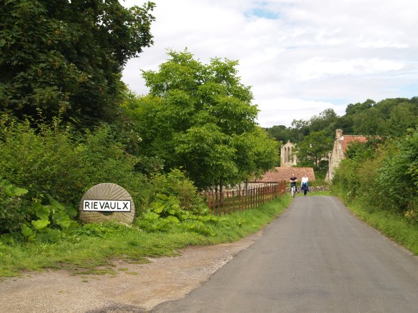 Helmsley - Rievaulx walk