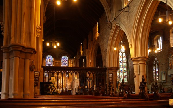 Looking east along the nave to the chancel, the arches are mostly Victorian rebuilds. The internal architecture of St Mary de Castro Church, City of Leicester, England, English Midlands