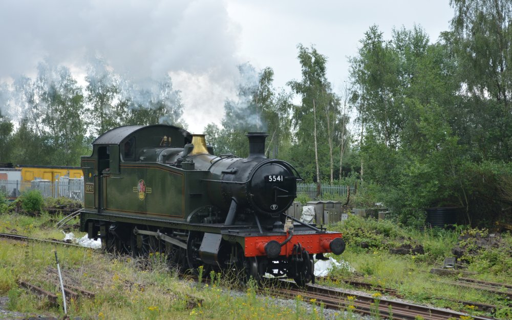 Running round the loop at Lydney Junction Steam locomotive 5541 GWR 2-6-2T tank engine GWR 4500 Class 4575 Churchward design