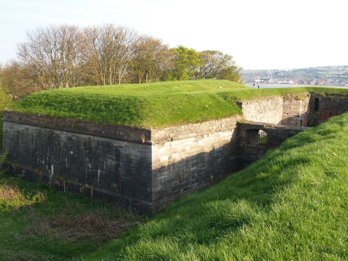 Berwick Fortifications Walls Walkl