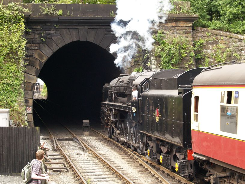 Standard BR 9F 2-10-0 92214
